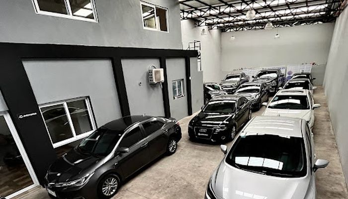 automarket sucursal leloir