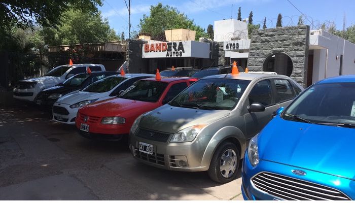 bandera autos