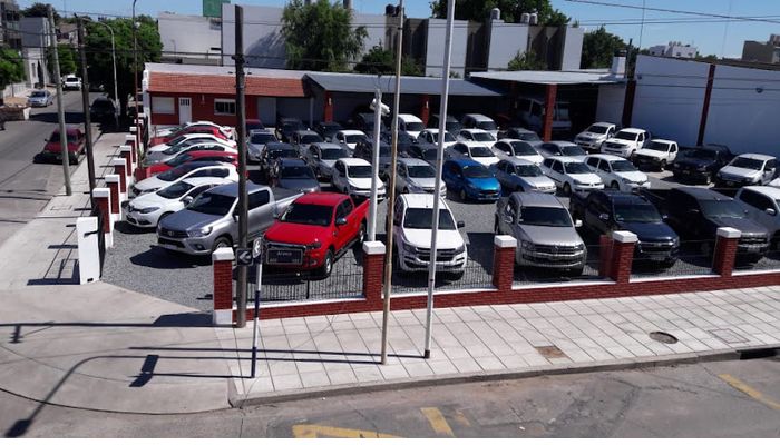 jaunarena automotores