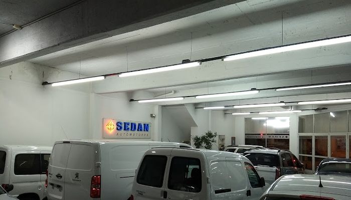 sedan automotores